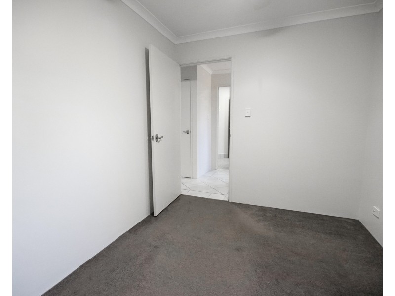 24a Valley Brook Road, Caversham WA 6055