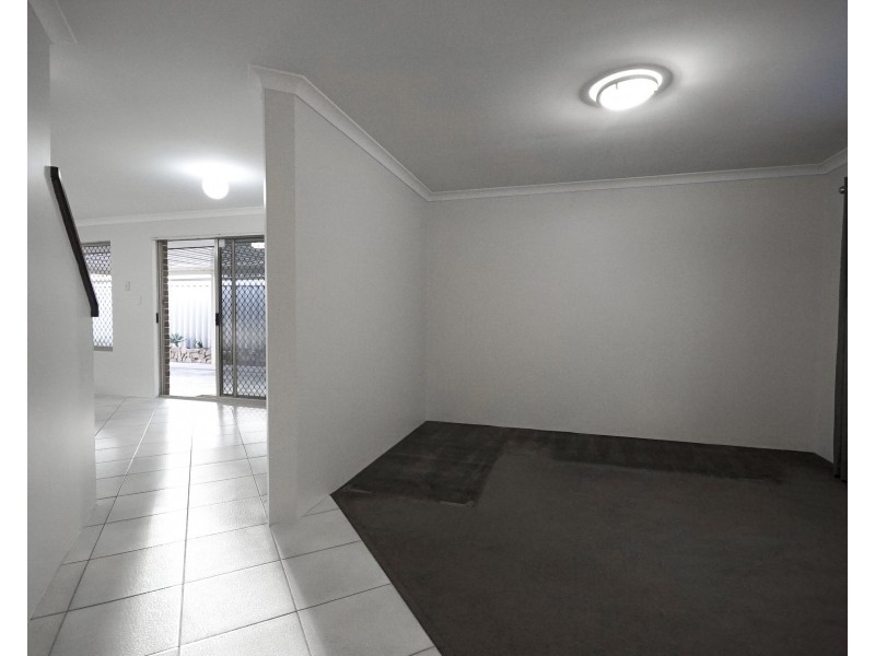 24a Valley Brook Road, Caversham WA 6055