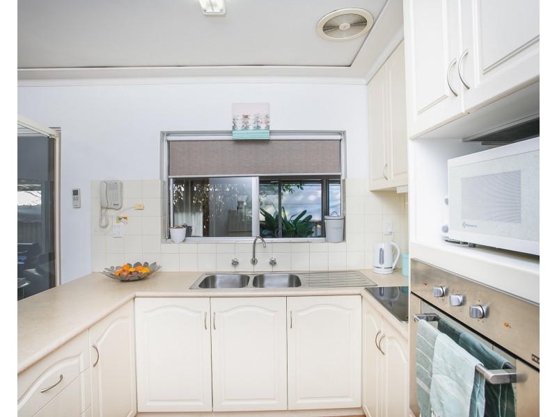 1 Ireland Way, Bassendean WA 6054