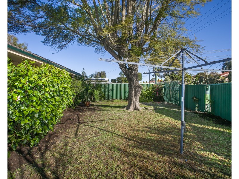 1 Ireland Way, Bassendean WA 6054