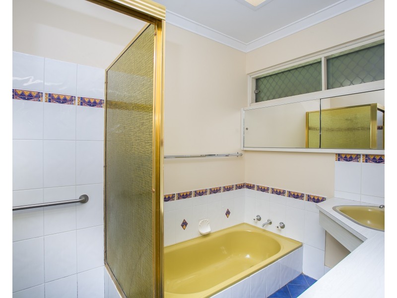 10 Donald Way, Bayswater WA 6053