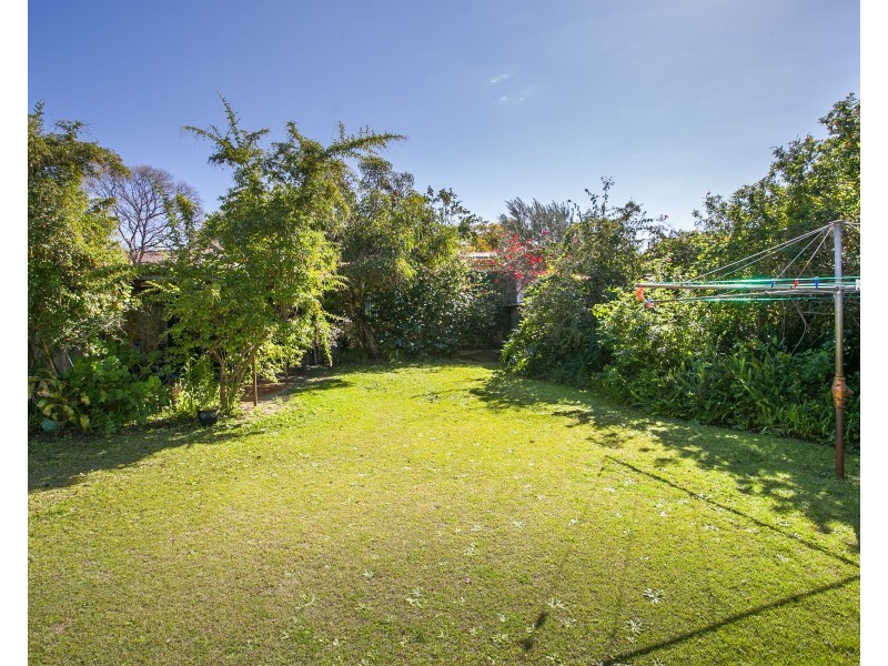 10 Donald Way, Bayswater WA 6053
