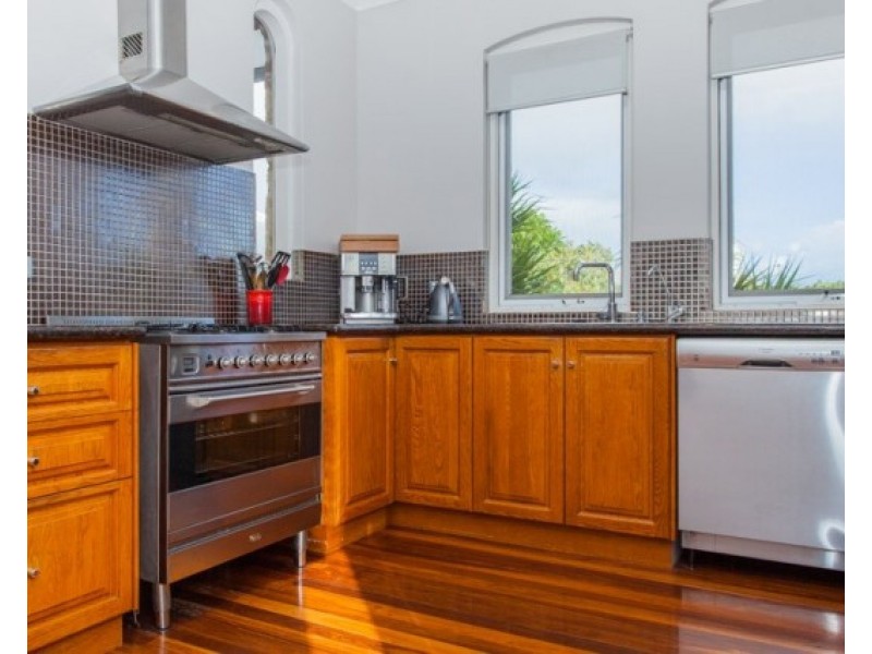 147 Solomon Street, Beaconsfield WA 6162