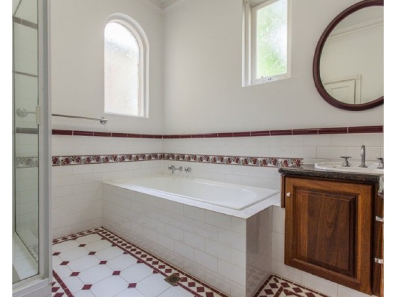 147 Solomon Street, Beaconsfield WA 6162