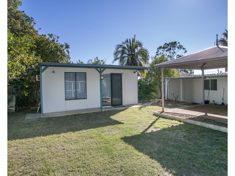 20 HARFORD WAY, Girrawheen WA 6064