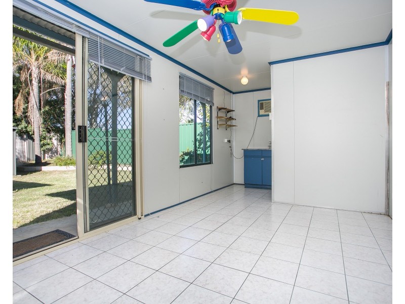 20 HARFORD WAY, Girrawheen WA 6064