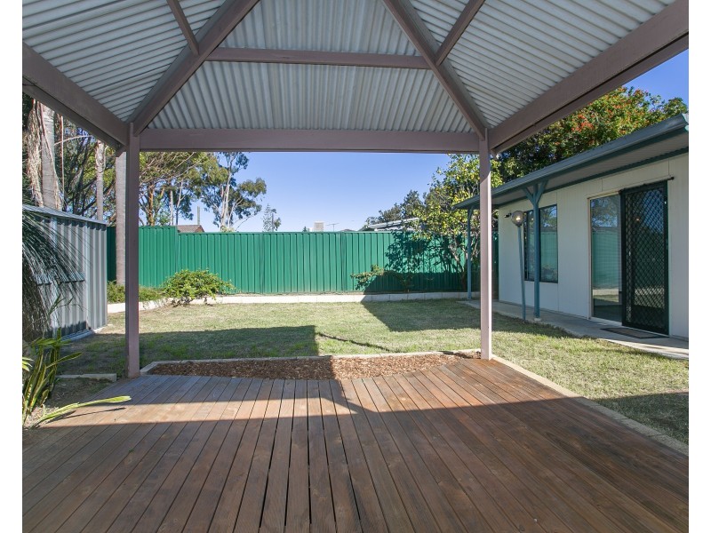 20 HARFORD WAY, Girrawheen WA 6064