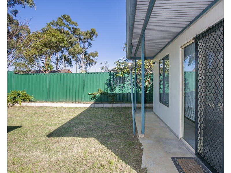 20 HARFORD WAY, Girrawheen WA 6064