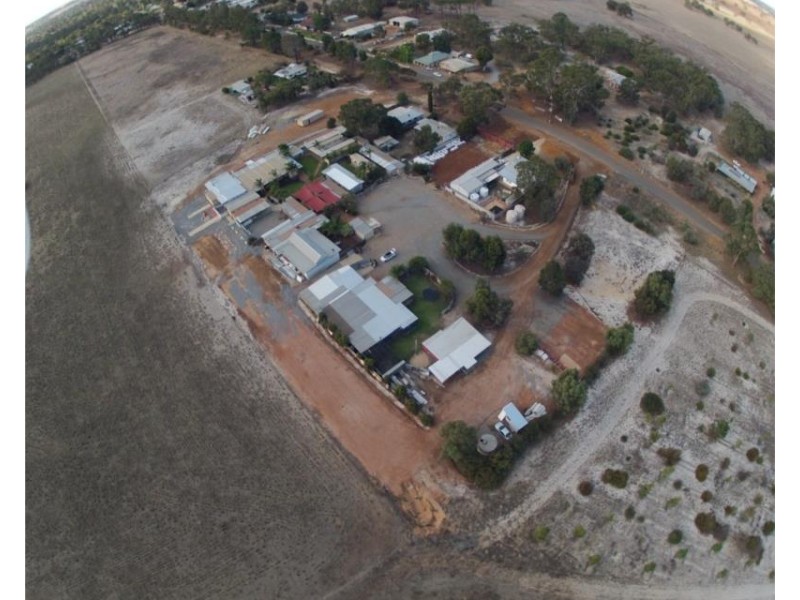 2 Dandaragan Road, Dandaragan WA 6507