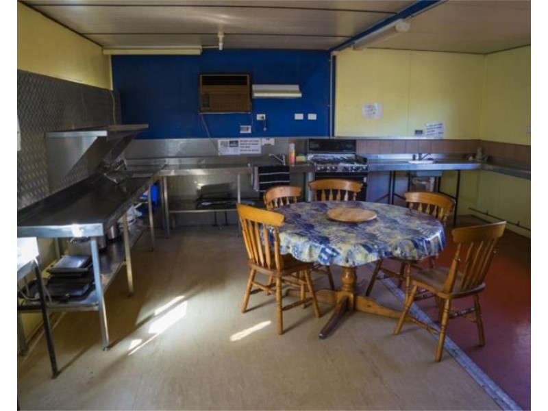 2 Dandaragan Road, Dandaragan WA 6507