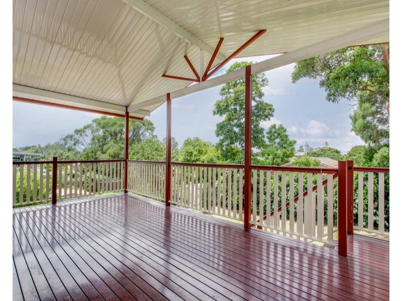 22 Aldersgate Street, Oxley QLD 4075