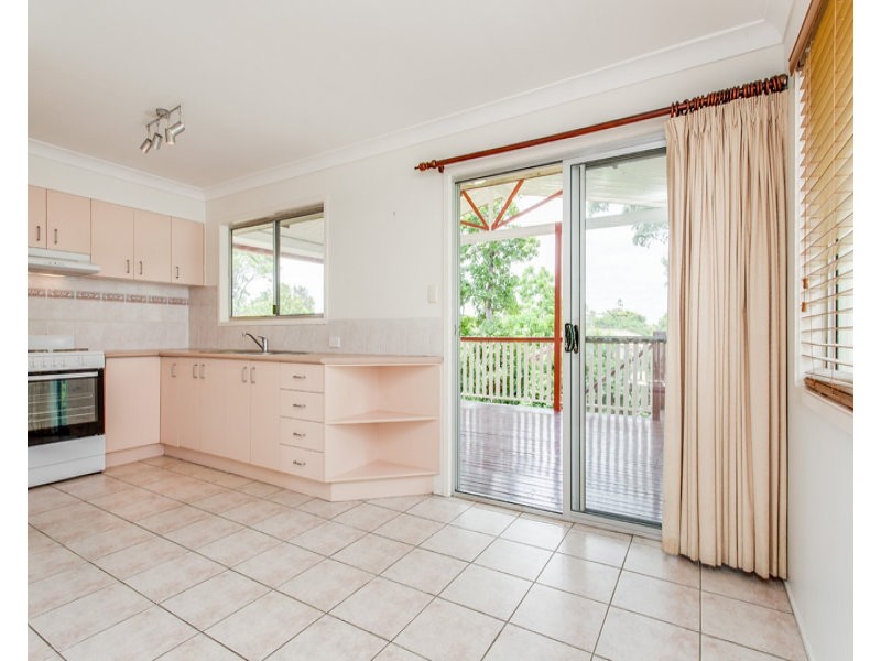 22 Aldersgate Street, Oxley QLD 4075