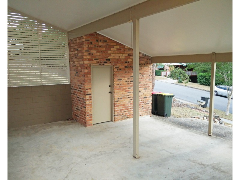 9 Marland Street, Kenmore QLD 4069