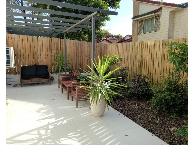 4/25  Pockley St, Morningside QLD 4170
