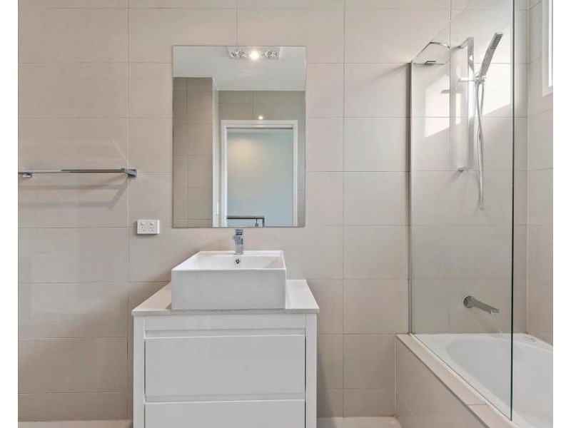 4/25  Pockley St, Morningside QLD 4170