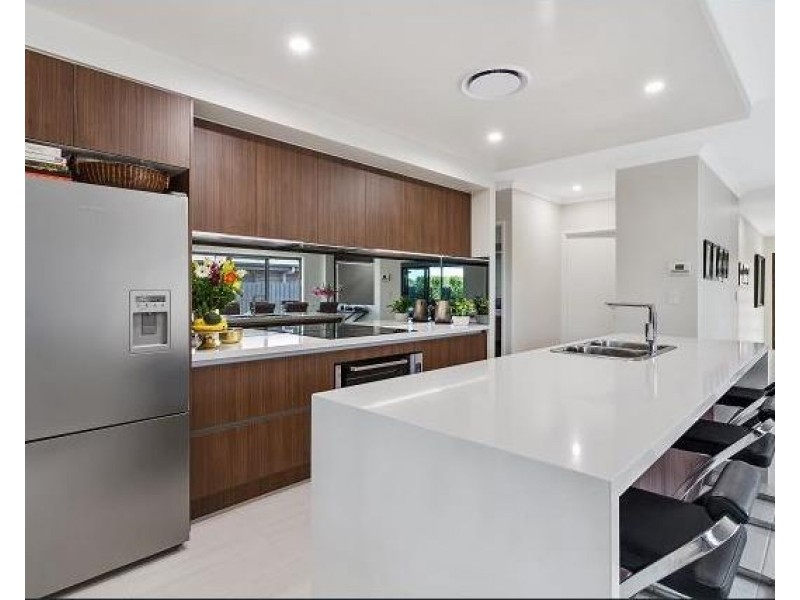 5 McPherson Street, Thornlands QLD 4164