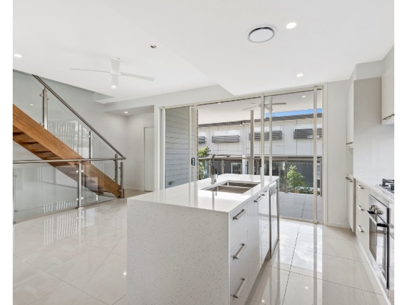 1/25 Pockley St, Morningside QLD 4170