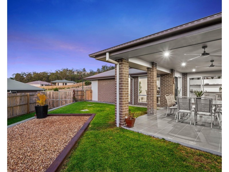 Mount Warren Park QLD 4207