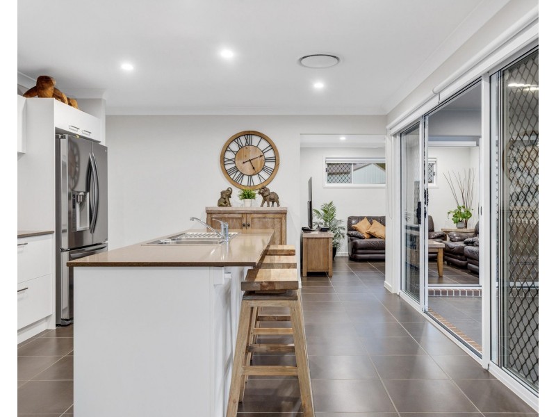 Mount Warren Park QLD 4207