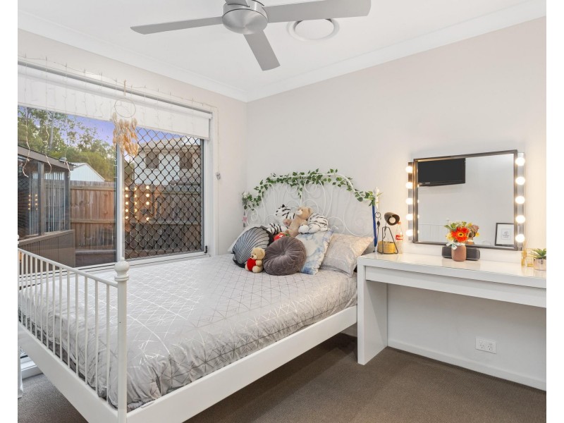 Mount Warren Park QLD 4207