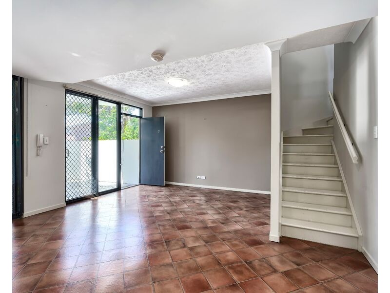 2/25 Stevenson Street, Ascot QLD 4007