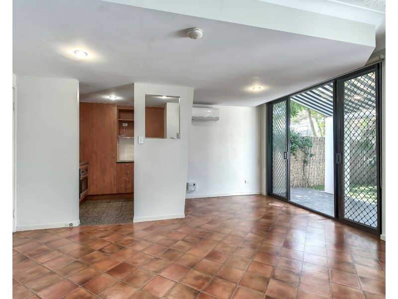2/25 Stevenson Street, Ascot QLD 4007