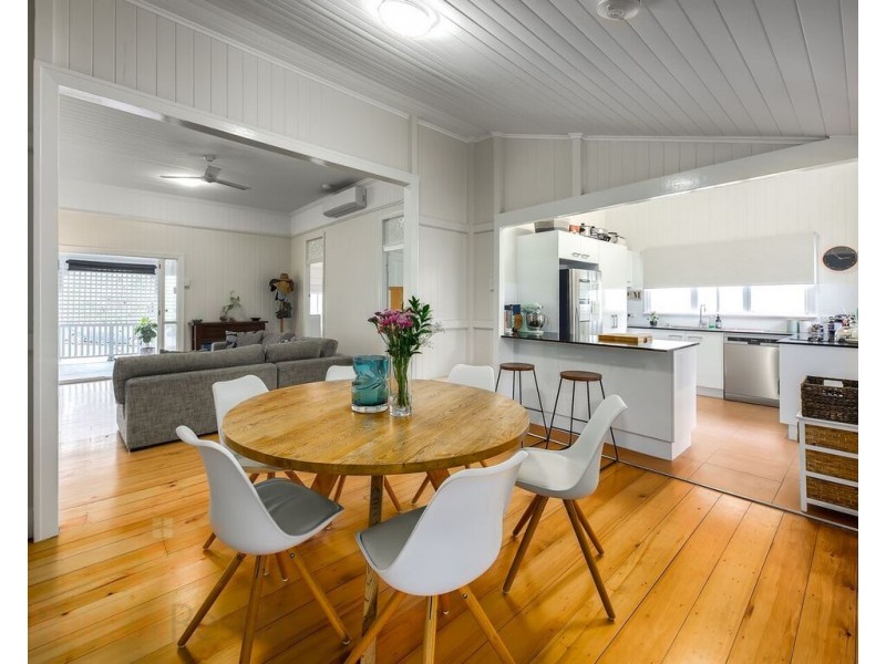 13 Explorer Street, Toowong QLD 4066