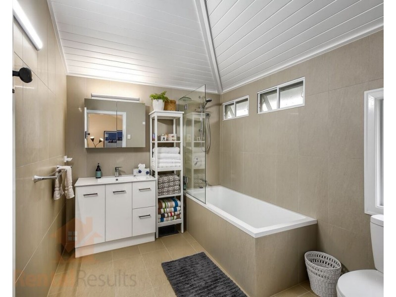 13 Explorer Street, Toowong QLD 4066