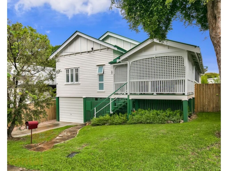 13 Explorer Street, Toowong QLD 4066