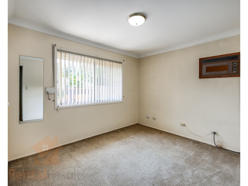 74 Springfield Street, Macgregor QLD 4109
