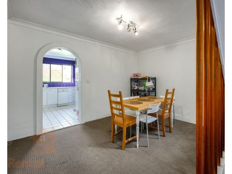 25/12 Patrick Lane, Toowong QLD 4066