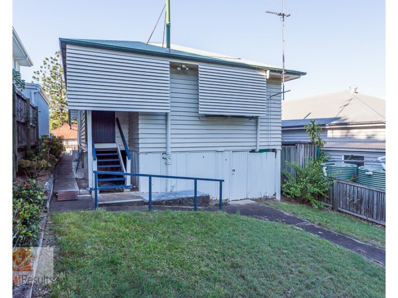 15 Rylatt Street, Indooroopilly QLD 4068