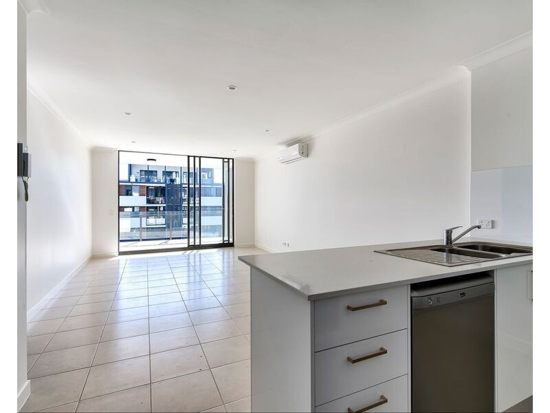 202/35 Gallway Street, Windsor QLD 4030