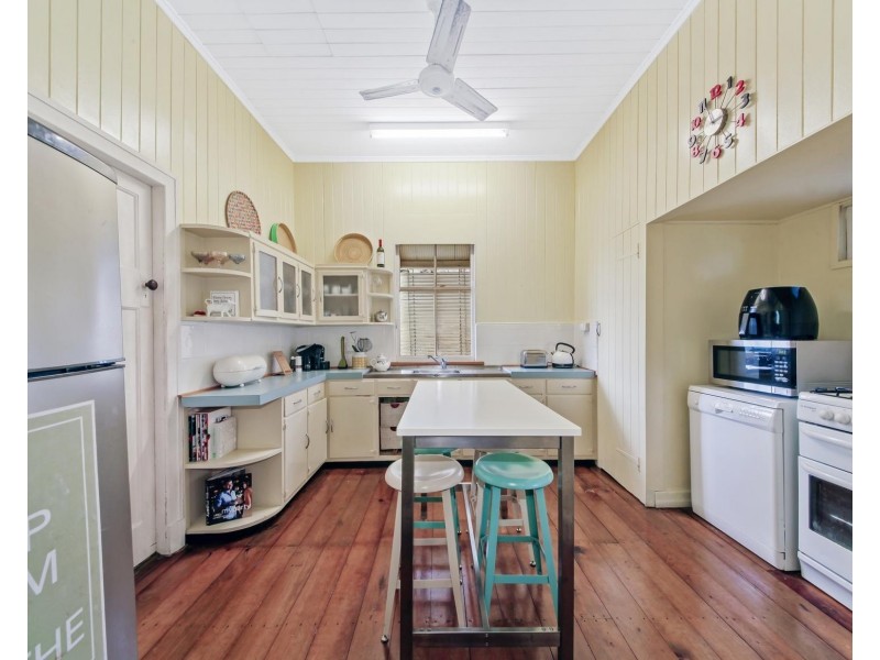 71 Somerset Road, Kedron QLD 4031