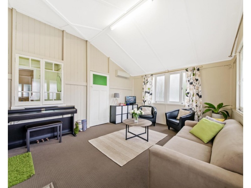 71 Somerset Road, Kedron QLD 4031