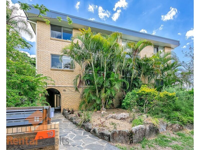 2/19  Augustus Street, Toowong QLD 4066