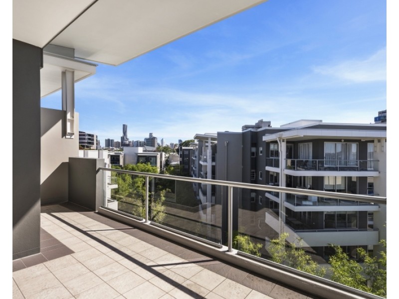 2703/141 Campbell Street, Bowen Hills QLD 4006