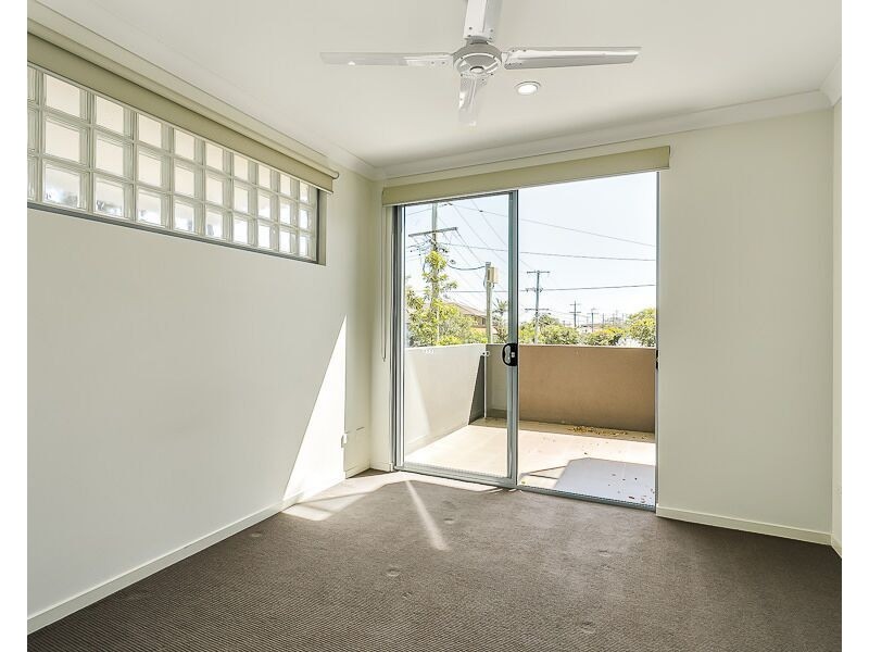 3/59 Gordon Street, Greenslopes QLD 4120