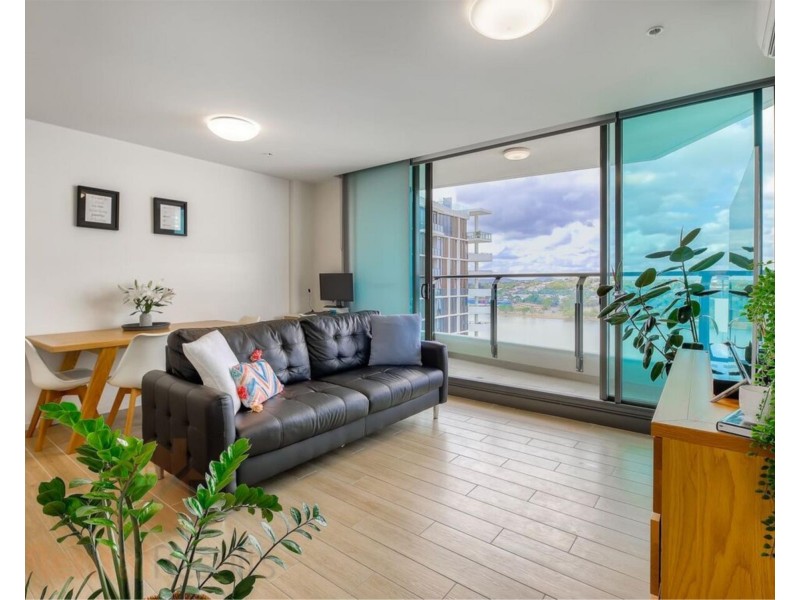 1207/37B Harbour Road, Hamilton QLD 4007