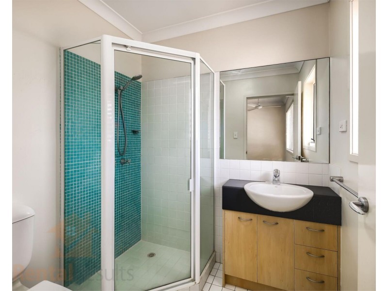 8/7 Grimes Street, Auchenflower QLD 4066