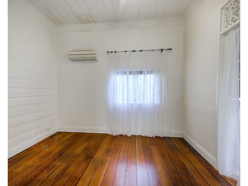 2 Glen Street, Highgate Hill QLD 4101