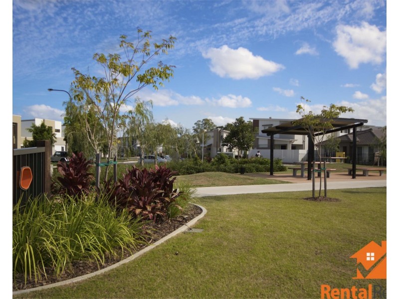 38 Blue Mountain Crescent, Fitzgibbon QLD 4018