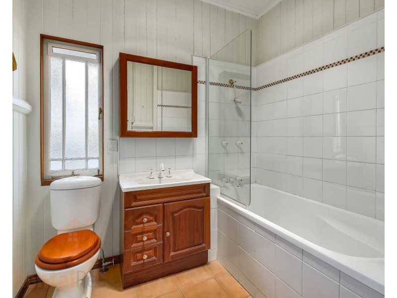 144 Wilston Road, Newmarket QLD 4051