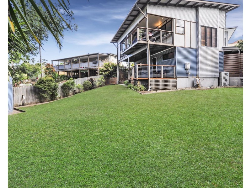 12A Hartfield Drive, Bardon QLD 4065