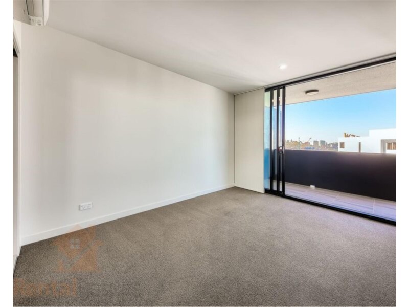 312/8 Hunt Street, Hamilton QLD 4007