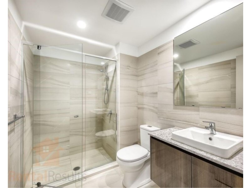 312/8 Hunt Street, Hamilton QLD 4007