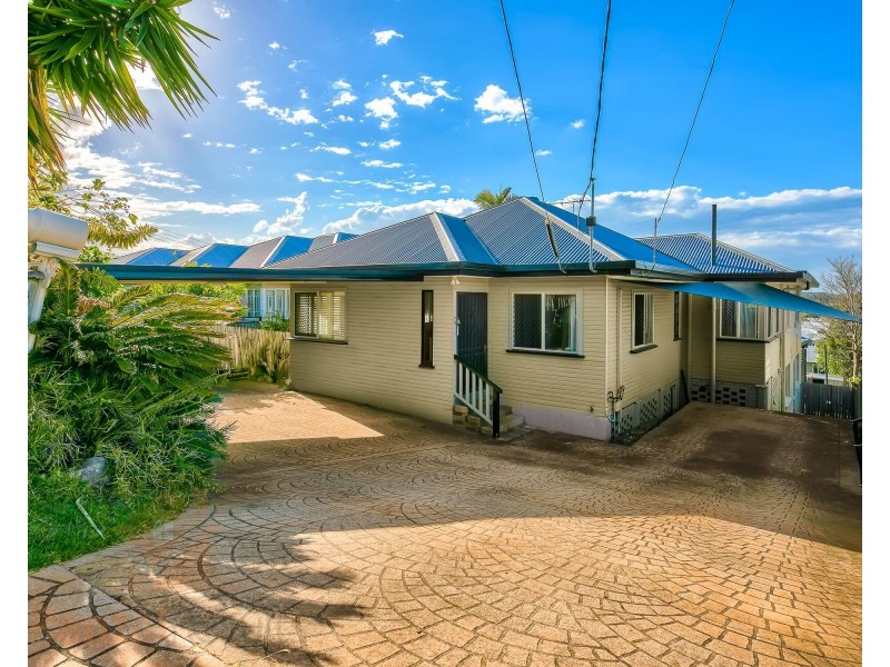 90 Erica Street, Cannon Hill QLD 4170