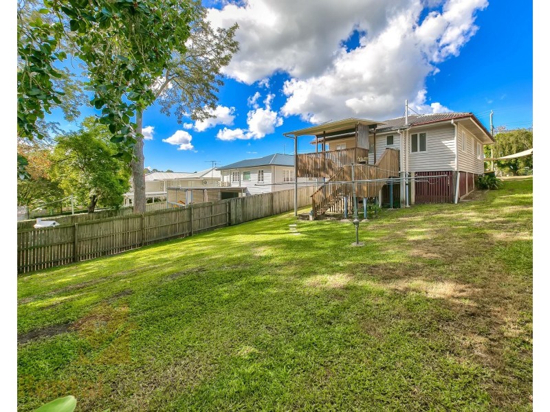 92 Barton Street, Everton Park QLD 4053