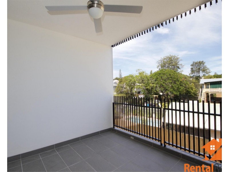 104/29-31 Riding Road, Hawthorne QLD 4171