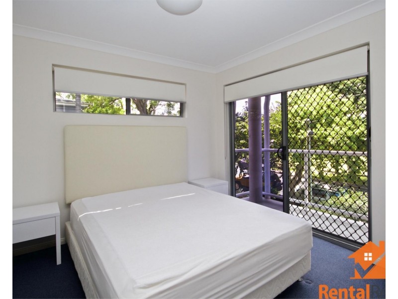 2/24 Moorak Street, Taringa QLD 4068
